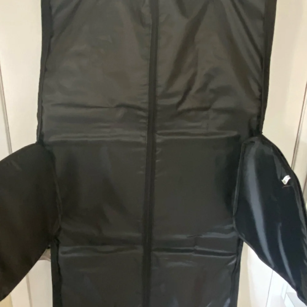 CRG Prestige Travel Garment Bag / Duffel Bag - NWT - Black Canvass Feel